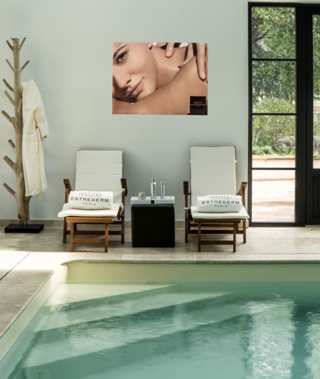 Piscine Interieure su Spa